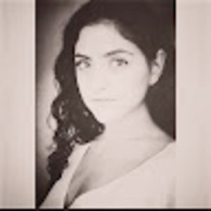 Meet your Posher, Kamelia